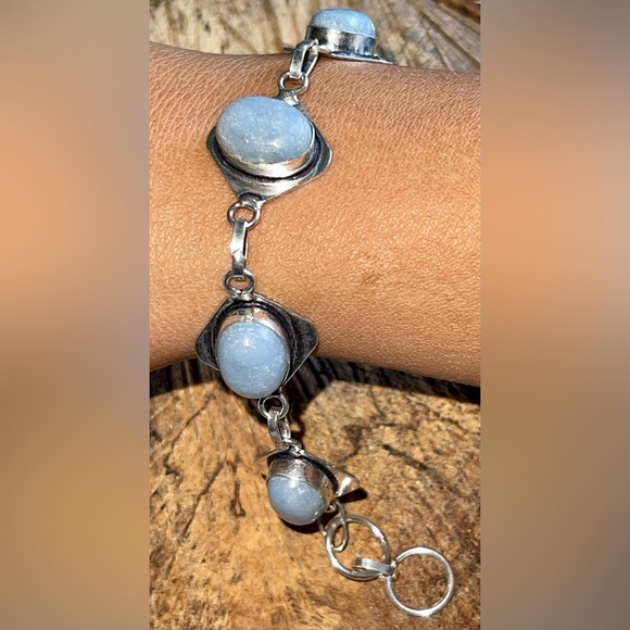 Angelite Anhydrite Blue Bracelet 7 1/2”- 8 1/2” - Picture 3 of 8